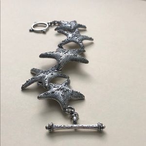MOVING SALE: MAKE AN OFFER Starfish bracelet